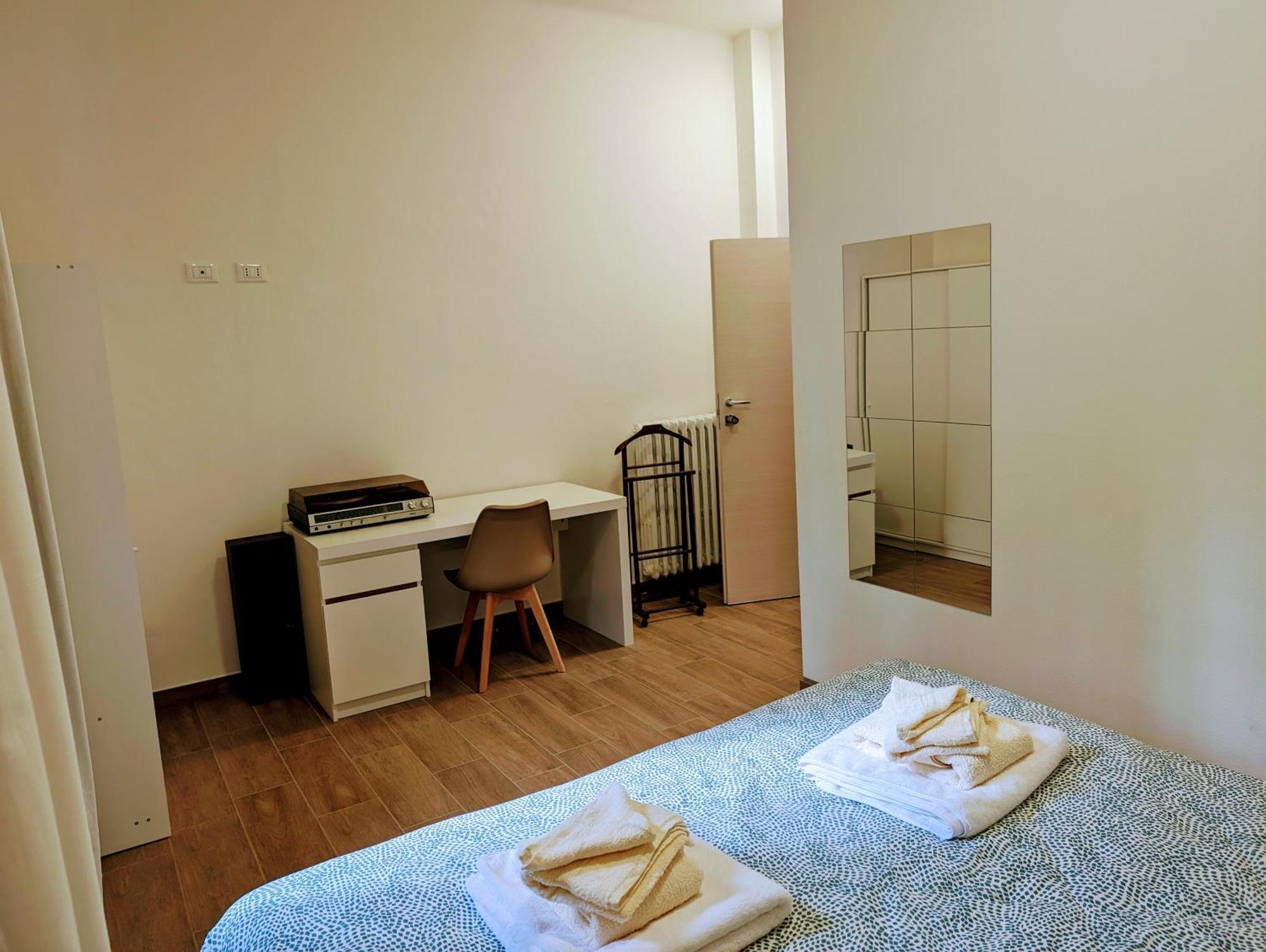 Guest House Il Glicine Stadio - Ospedale צ'זנה מראה חיצוני תמונה
