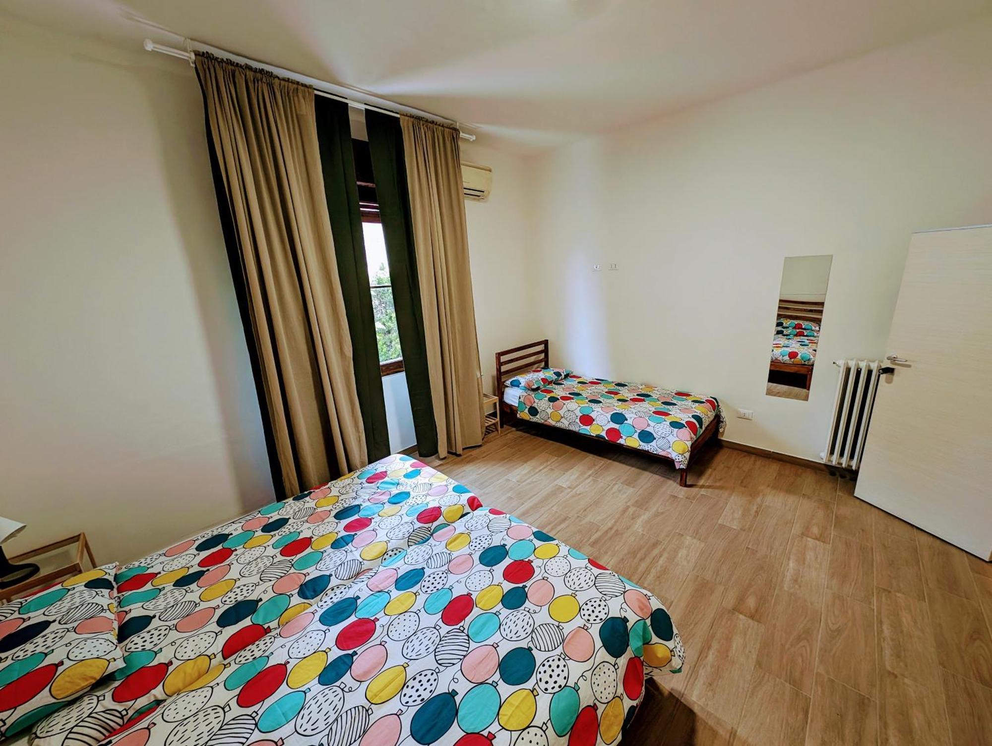 Guest House Il Glicine Stadio - Ospedale צ'זנה מראה חיצוני תמונה
